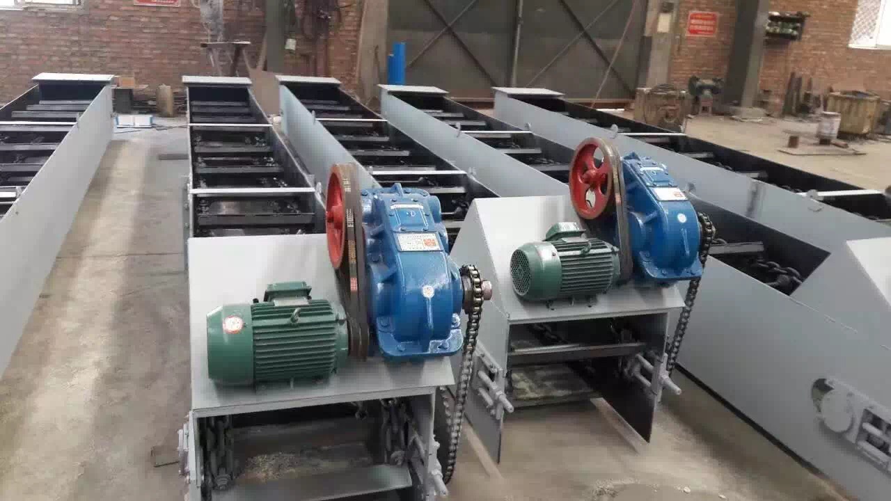 水平刮板輸送機(jī)廠家設(shè)備展示 水平刮板輸送機(jī)廠家設(shè)備展示