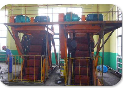 脫水撈坑式斗提機(jī) 脫水撈坑式斗提機(jī)