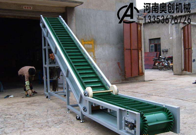 皮帶輸送機(jī)生產(chǎn)廠家非標(biāo)定制 皮帶輸送機(jī)生產(chǎn)廠家非標(biāo)定制
