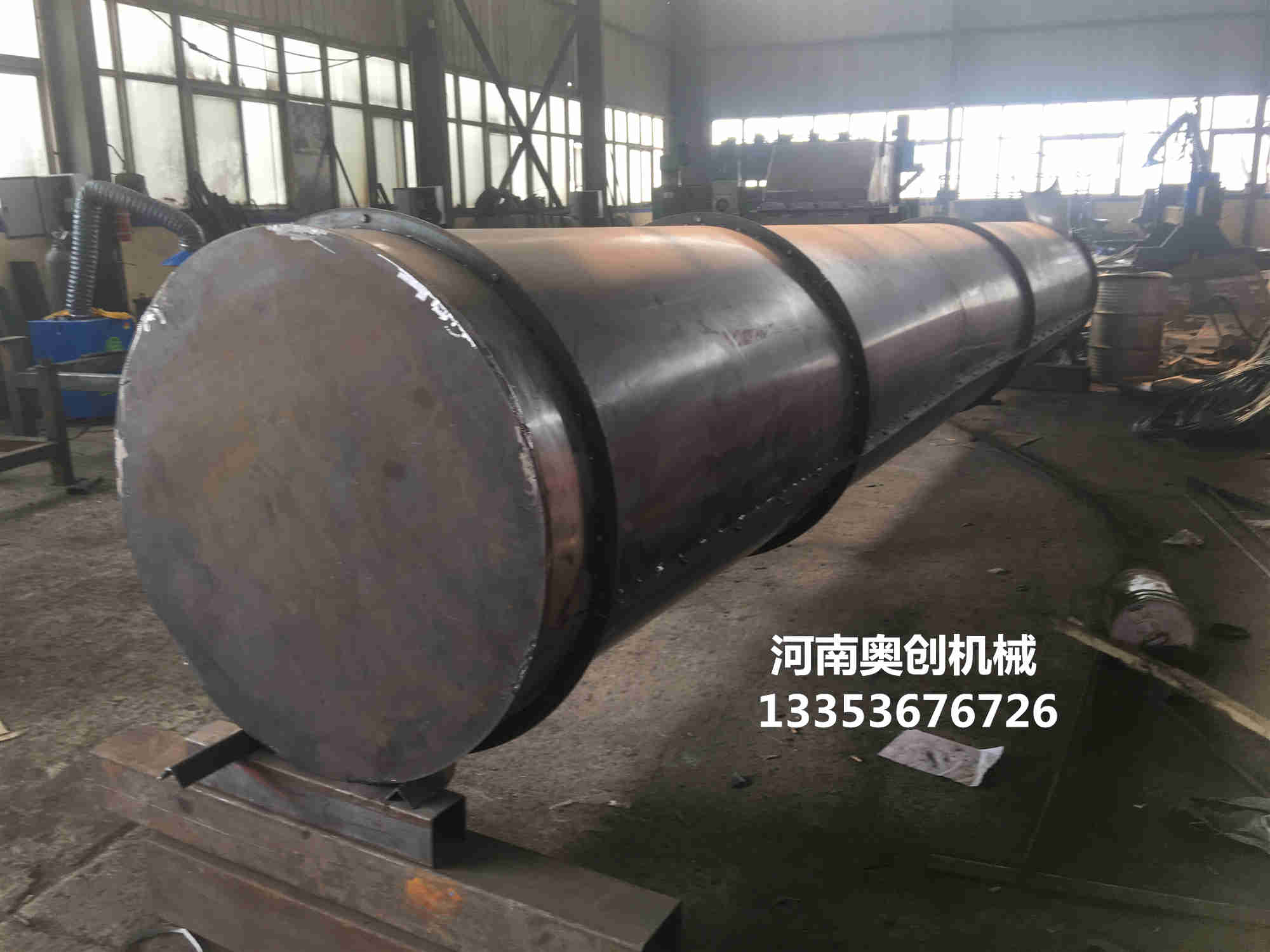 全封閉垂直振動(dòng)提升機(jī)1 全封閉垂直振動(dòng)提升機(jī)1