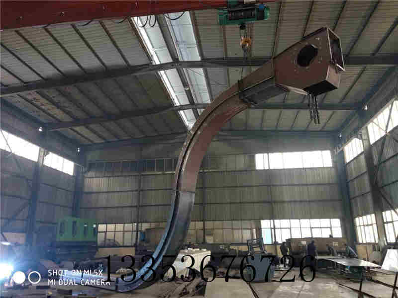污水處理輸送機(jī)-烘干污泥刮板機(jī)廠家定做形式多樣 污水處理輸送機(jī)-烘干污泥刮板機(jī)廠家定做形式多樣