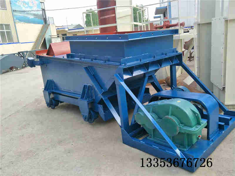 K型往復(fù)式給料機(jī)2 K型往復(fù)式給料機(jī)2