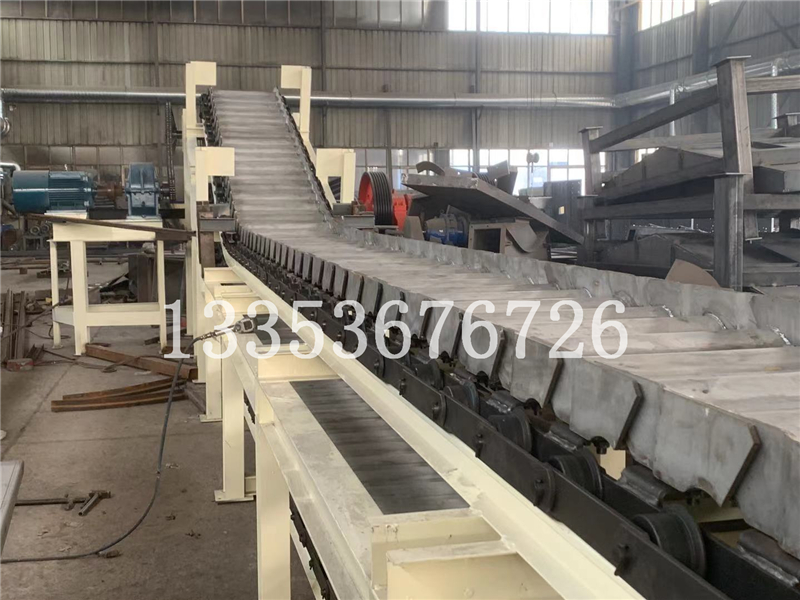 不銹鋼鱗板輸送機1 不銹鋼鱗板輸送機1