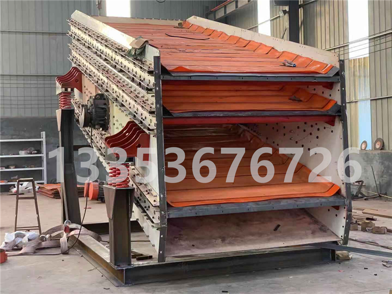 石英砂30-120目多規(guī)格分級用方搖篩好還是馳張篩好? 石英砂30-120目多規(guī)格分級用方搖篩好還是馳張篩好?