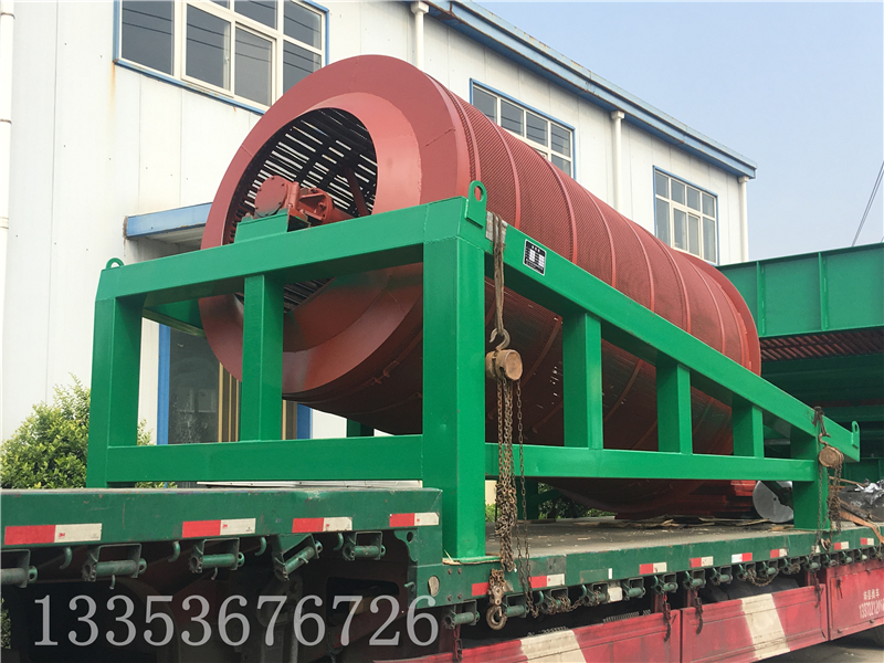 雙層無軸滾筒篩沙機(jī)工作視頻34 雙層無軸滾筒篩沙機(jī)工作視頻34
