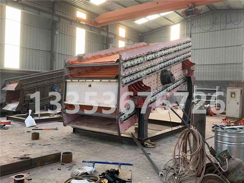 石灰窯煤炭顆粒8-15mm沸騰篩4 石灰窯煤炭顆粒8-15mm沸騰篩4